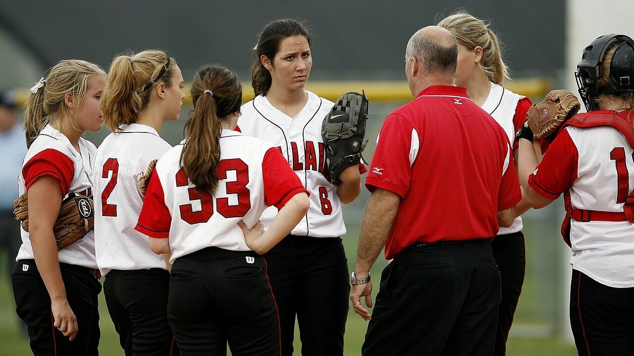 softball team, girls, players